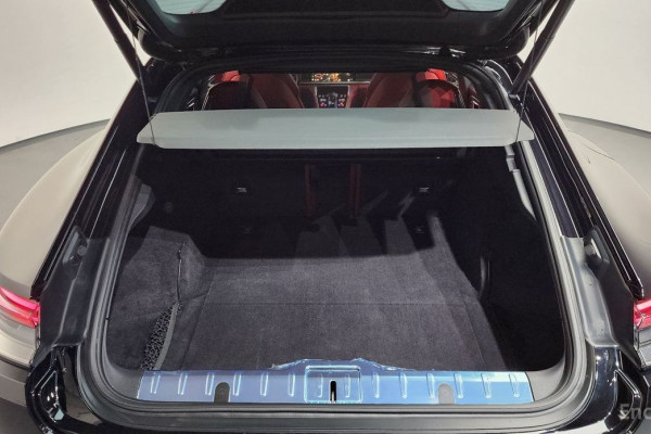 2023 Porsche Panamera с пробегом 63 204 км