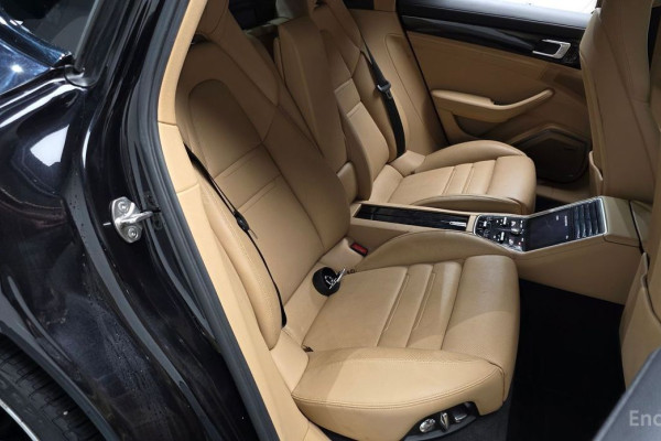 2021 Porsche Panamera с пробегом 81 939 км