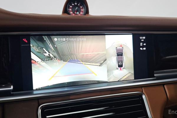 2022 Porsche Panamera с пробегом 79 396 км