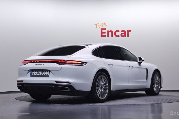 2022 Porsche Panamera с пробегом 68 011 км