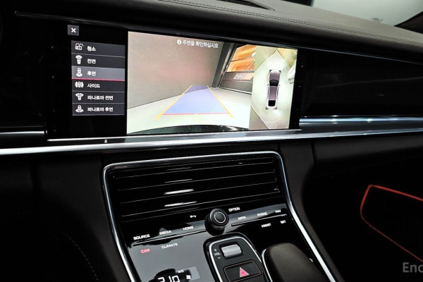 2021 Porsche Panamera с пробегом 39 630 км