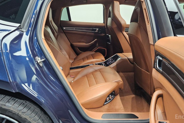 2021 Porsche Panamera с пробегом 19 457 км