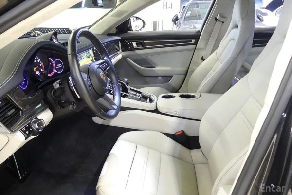 2021 Porsche Panamera с пробегом 12 830 км