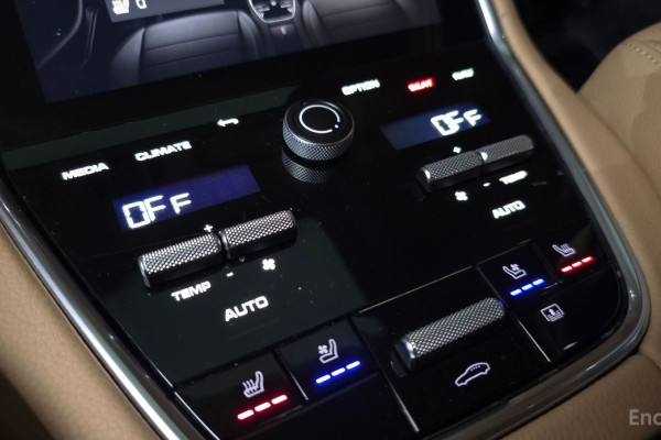 2021 Porsche Panamera с пробегом 81 939 км