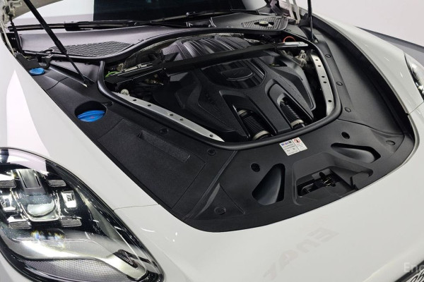 2022 Porsche Panamera с пробегом 68 011 км