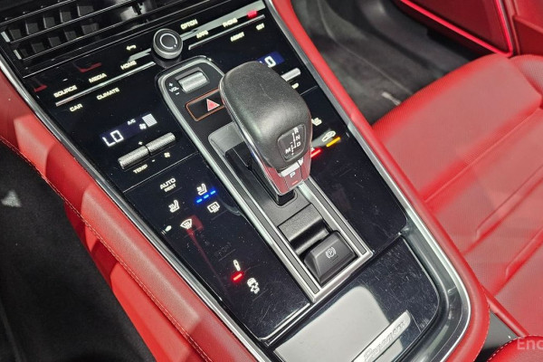 2022 Porsche Panamera с пробегом 55 510 км