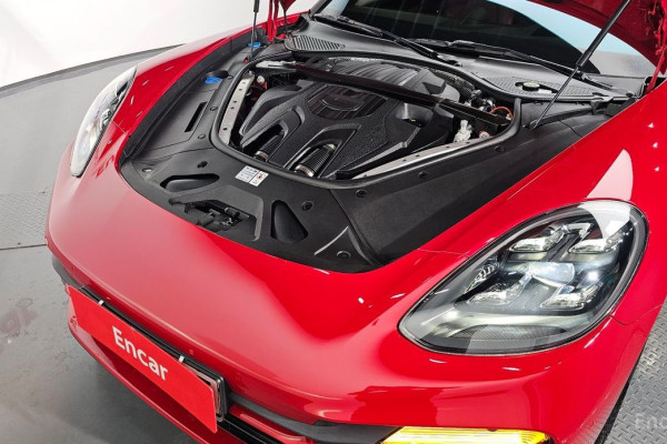 2022 Porsche Panamera с пробегом 22 515 км