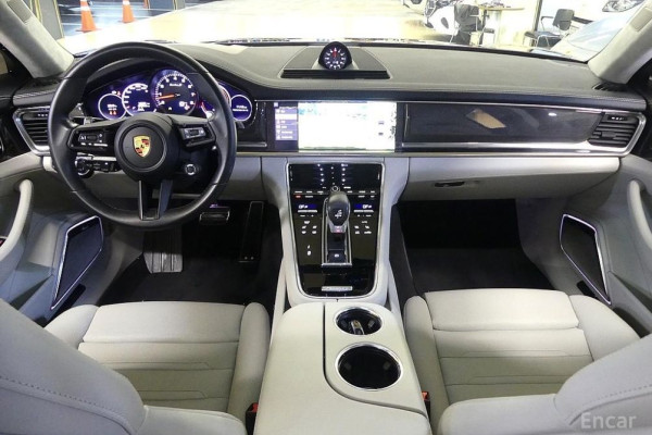 2021 Porsche Panamera с пробегом 12 830 км