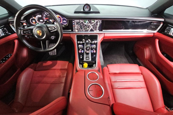 2022 Porsche Panamera с пробегом 68 011 км