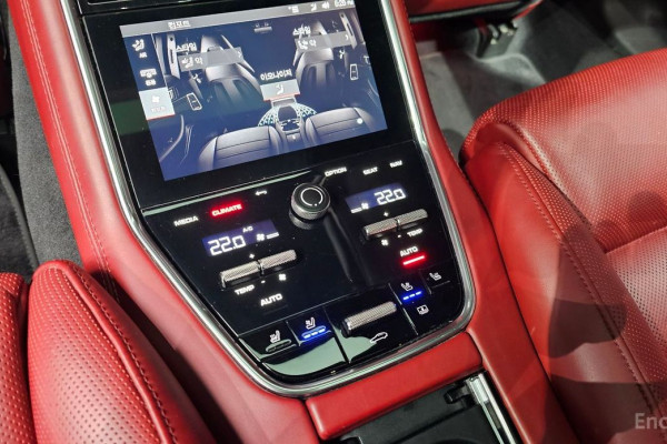 2022 Porsche Panamera с пробегом 55 510 км