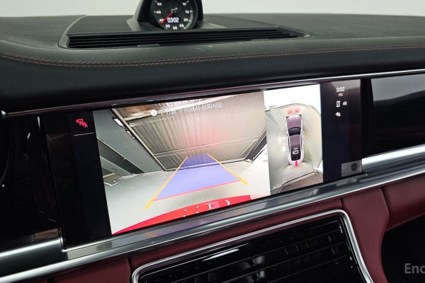 2022 Porsche Panamera с пробегом 22 515 км