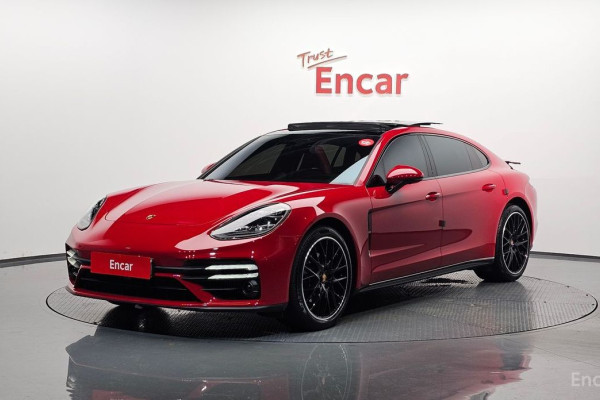 2022 Porsche Panamera с пробегом 22 515 км