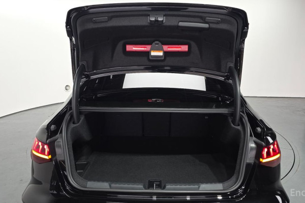 2023 Audi RS 3 с пробегом 16 490 км