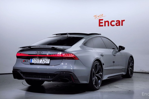 2023 Audi RS 7 с пробегом 31 448 км