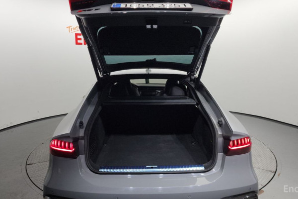 2023 Audi RS 7 с пробегом 31 448 км