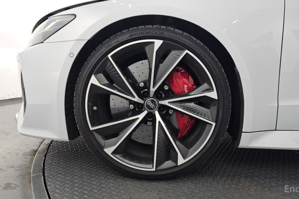 2021 Audi RS 7 с пробегом 60 895 км