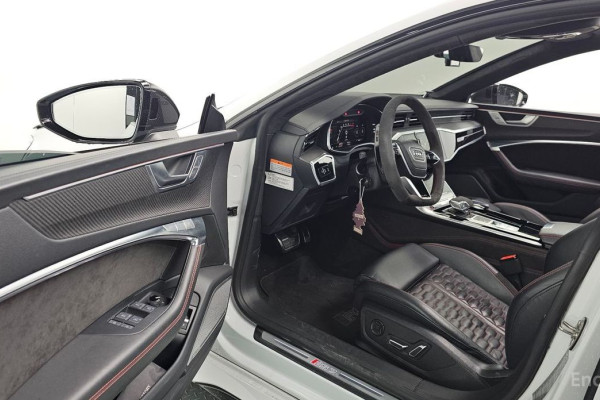 2021 Audi RS 7 с пробегом 60 895 км