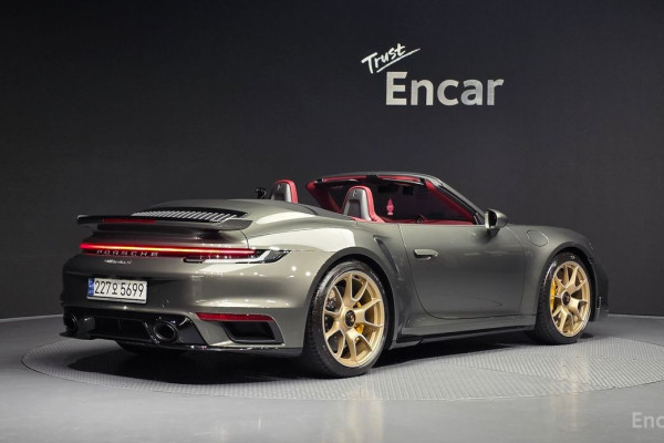 2023 Porsche 911 с пробегом 4 375 км