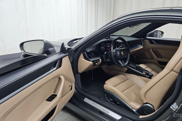 2021 Porsche 911 с пробегом 49 314 км