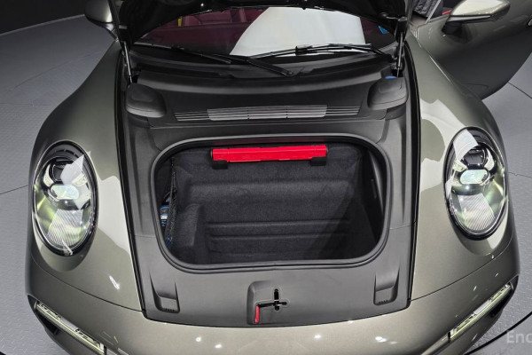 2023 Porsche 911 с пробегом 4 375 км