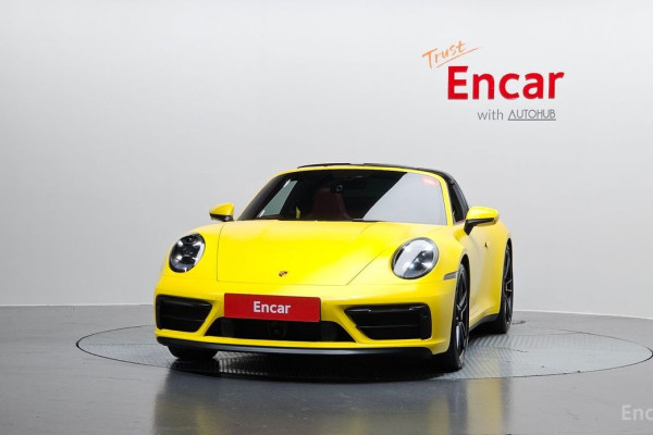 2022 Porsche 911 с пробегом 13 012 км