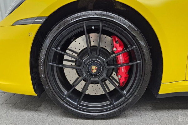 2022 Porsche 911 с пробегом 13 012 км