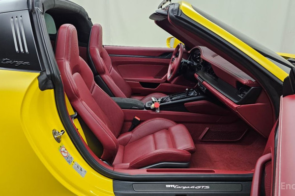 2022 Porsche 911 с пробегом 13 012 км