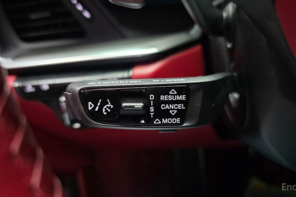 2023 Porsche 911 с пробегом 4 375 км