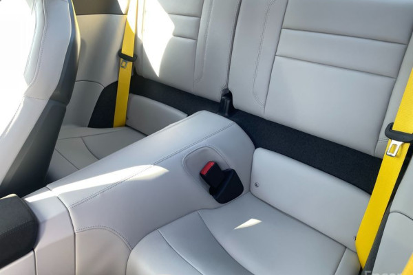 2022 Porsche 911 с пробегом 21 000 км