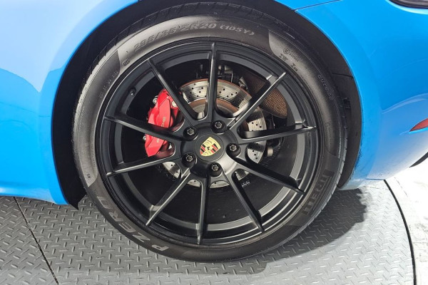 2023 Porsche 718 Spyder с пробегом 54 684 км