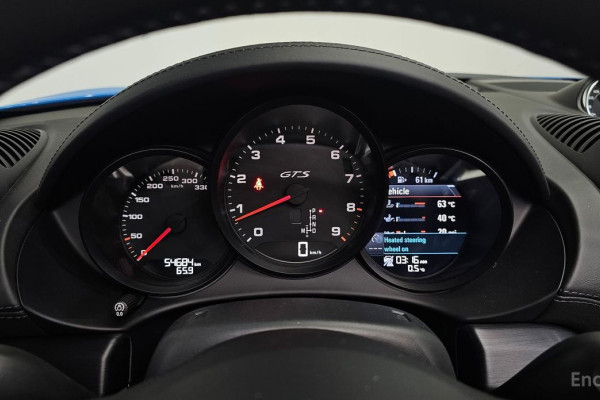 2023 Porsche 718 Spyder с пробегом 54 684 км