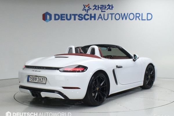 2022 Porsche 718 Spyder с пробегом 41 489 км