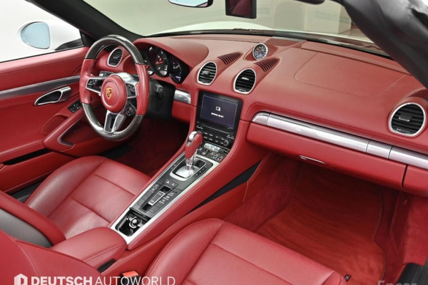 2022 Porsche 718 Spyder с пробегом 41 489 км