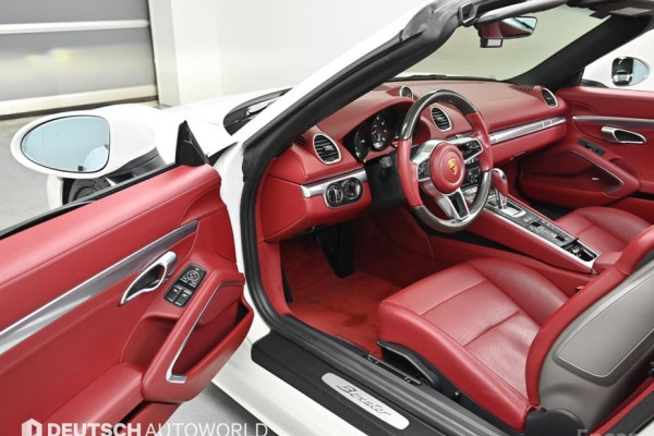 2022 Porsche 718 Spyder с пробегом 41 489 км