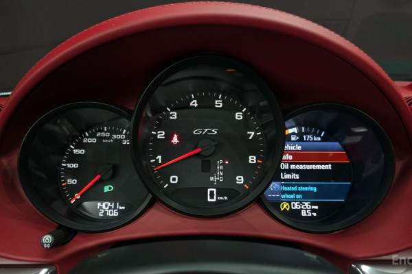 2022 Porsche 718 Spyder с пробегом 14 041 км