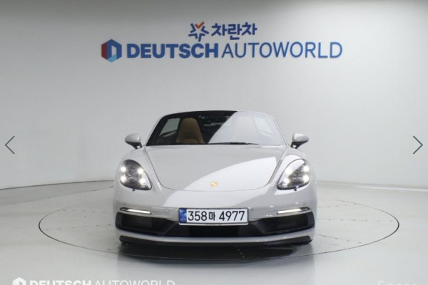 2023 Porsche 718 Spyder с пробегом 15 946 км