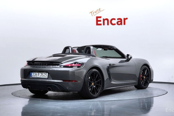 2022 Porsche 718 Spyder с пробегом 35 490 км