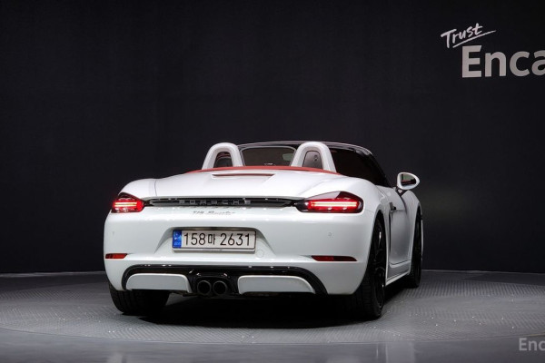 2022 Porsche 718 Spyder с пробегом 41 499 км