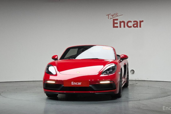 2021 Porsche 718 Spyder с пробегом 12 021 км