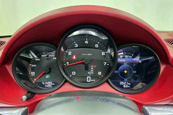 2022 Porsche 718 Spyder с пробегом 41 499 км