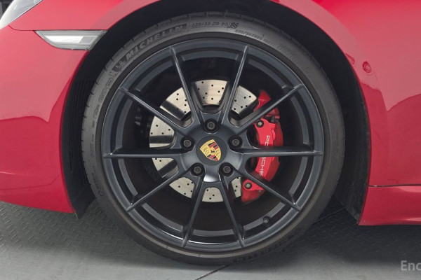 2021 Porsche 718 Spyder с пробегом 12 021 км