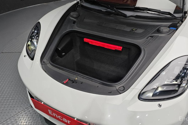 2023 Porsche 718 Spyder с пробегом 10 152 км