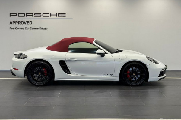 2022 Porsche 718 Spyder с пробегом 15 950 км