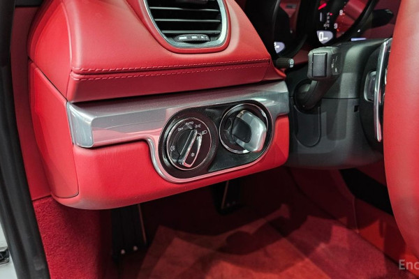 2023 Porsche 718 Spyder с пробегом 10 152 км