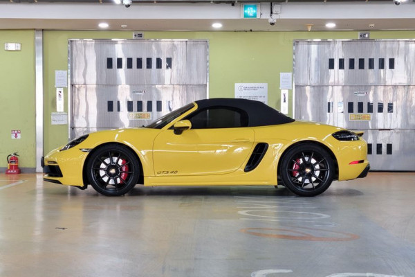 2022 Porsche 718 Spyder с пробегом 19 300 км