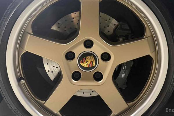 2021 Porsche 718 Spyder с пробегом 4 500 км