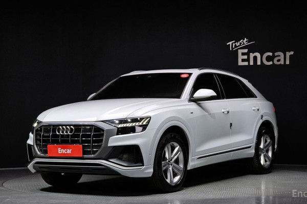 2020 Audi Q8 с пробегом 80 862 км