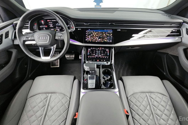 2022 Audi Q8 с пробегом 69 486 км