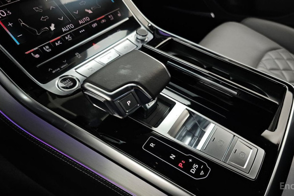 2022 Audi Q8 с пробегом 69 486 км