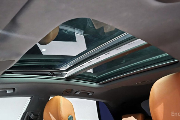 2021 Audi Q8 с пробегом 83 067 км